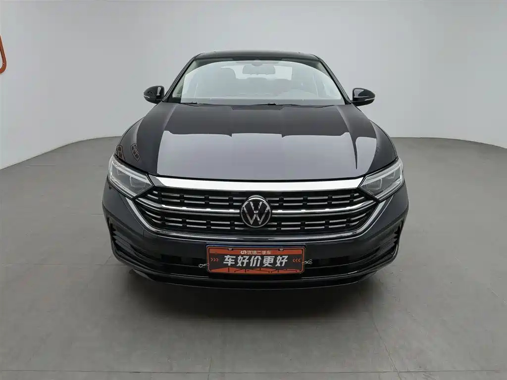 VOLKSWAGEN SAGITAR 2023