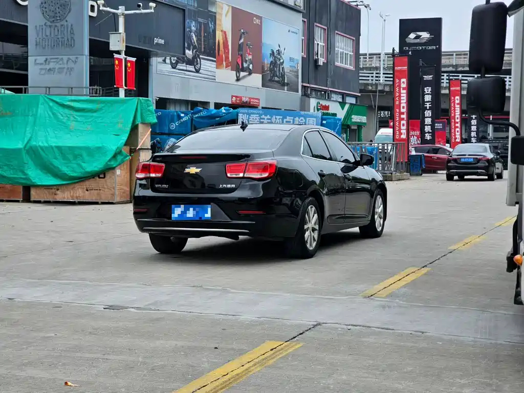 CHEVROLET MALIBU 2018