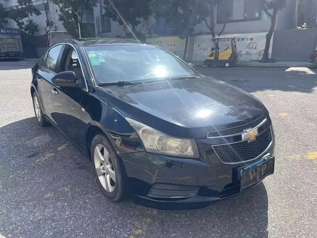 CHEVROLET CRUZE 2012