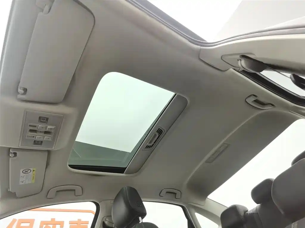 VOLKSWAGEN LAVIDA 2020