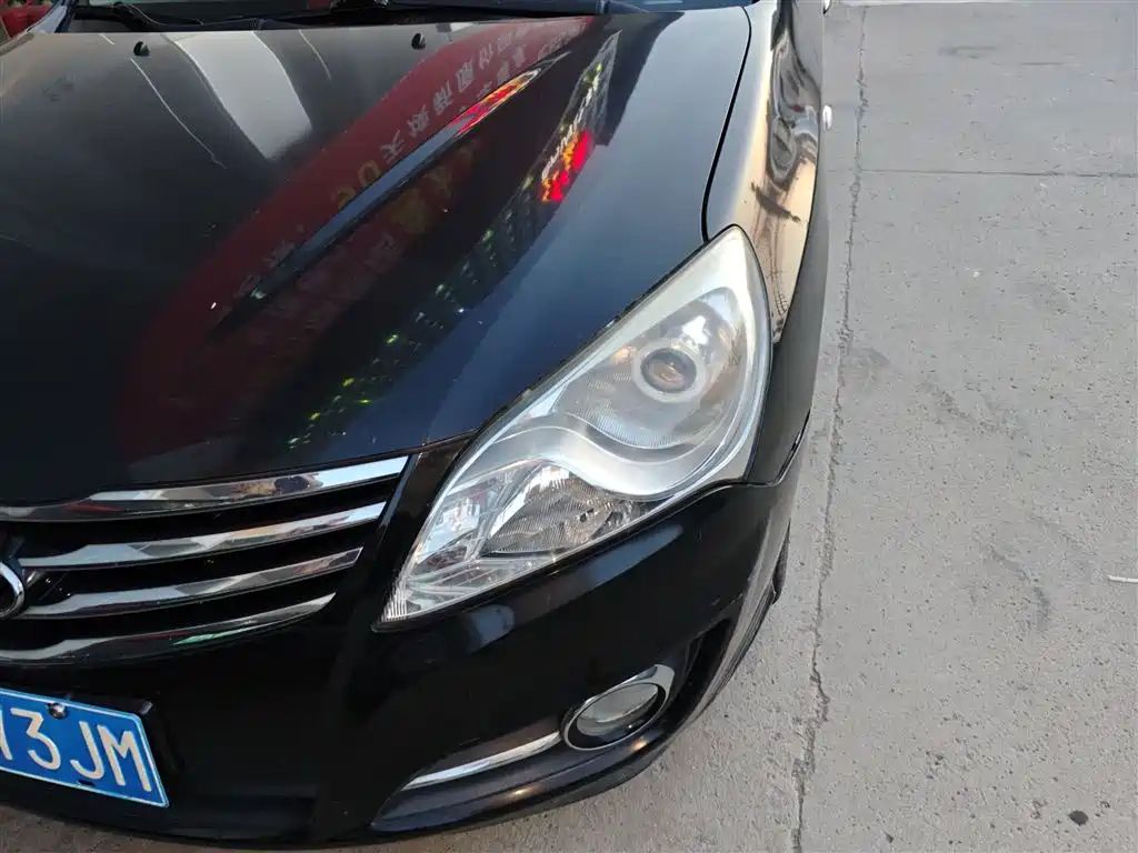 HYUNDAI CELESTA 2015