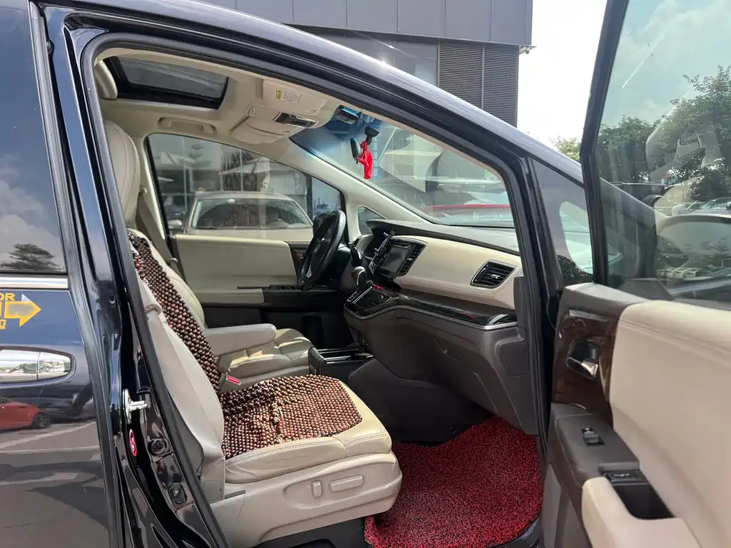 HONDA ODYSSEY 2015