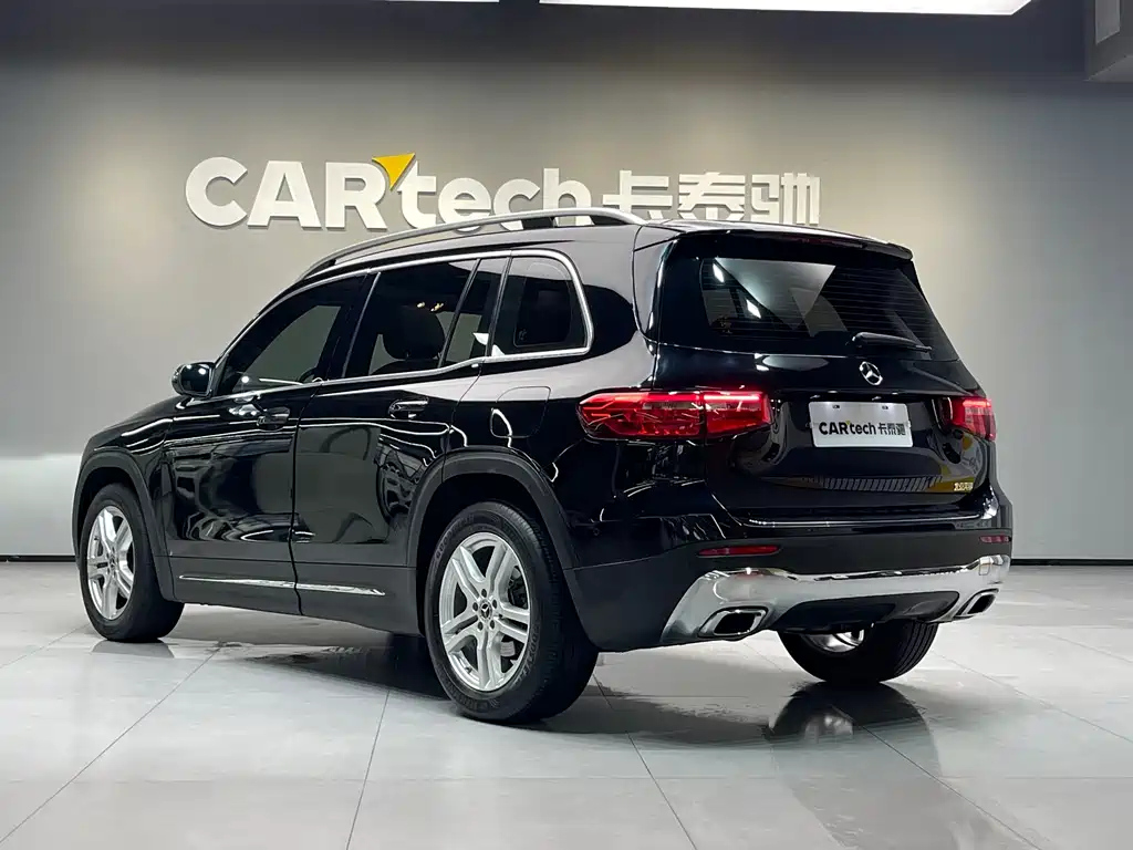 MERCEDES BENZ GLB 2021