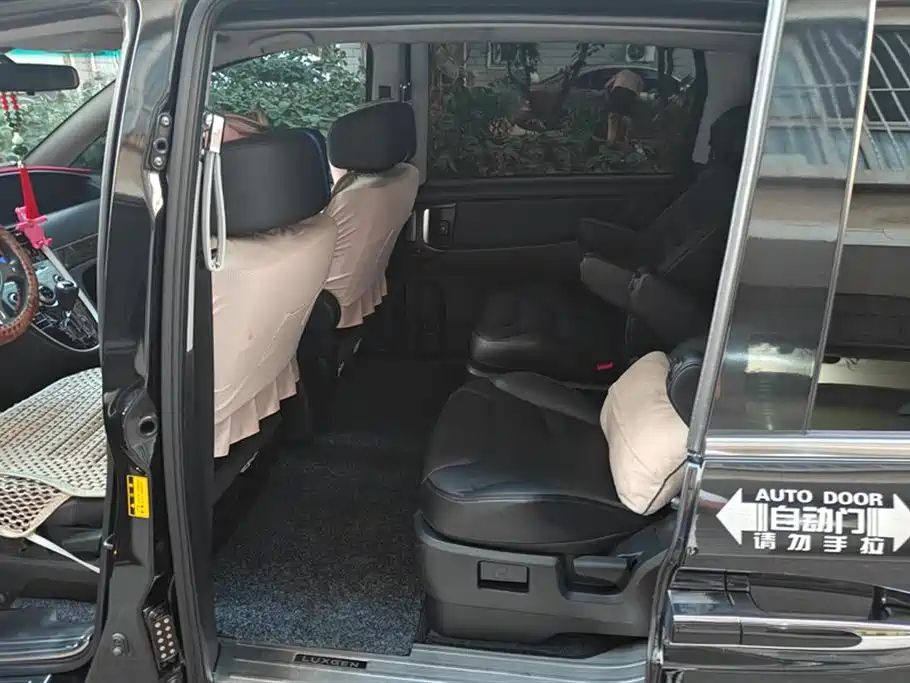 LUXGEN BIG 7 MPV 2017