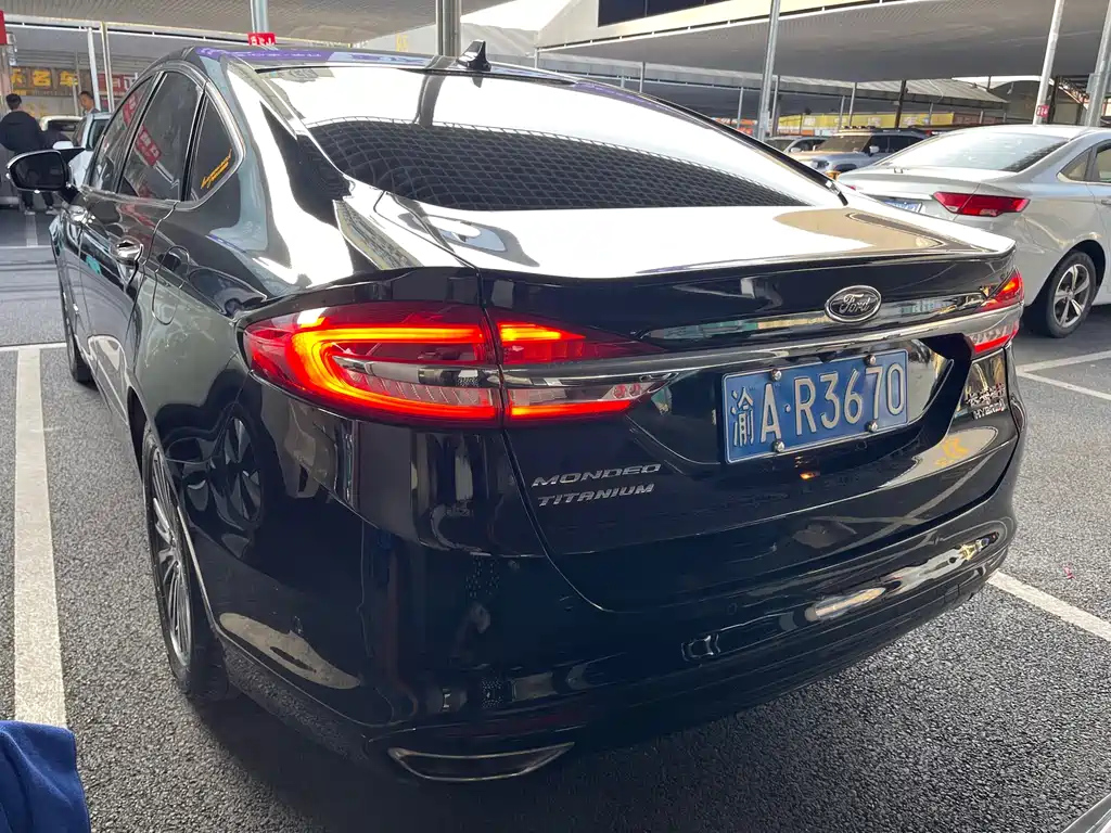 FORD MONDEO 2017