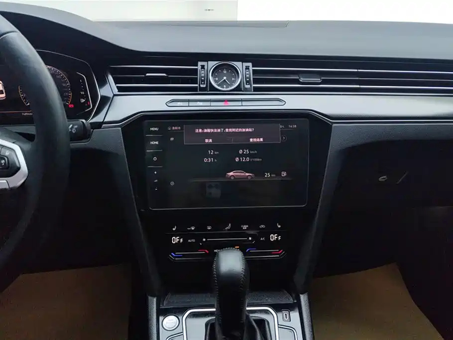 VOLKSWAGEN MAGOTAN 2021