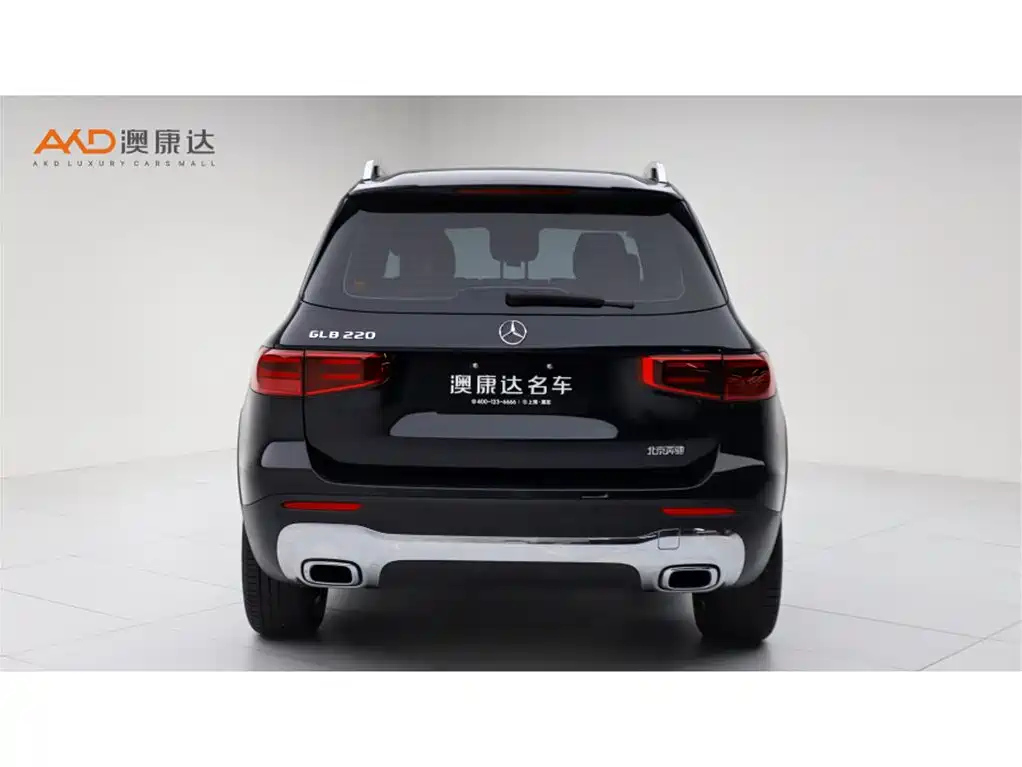 MERCEDES BENZ GLB 2024