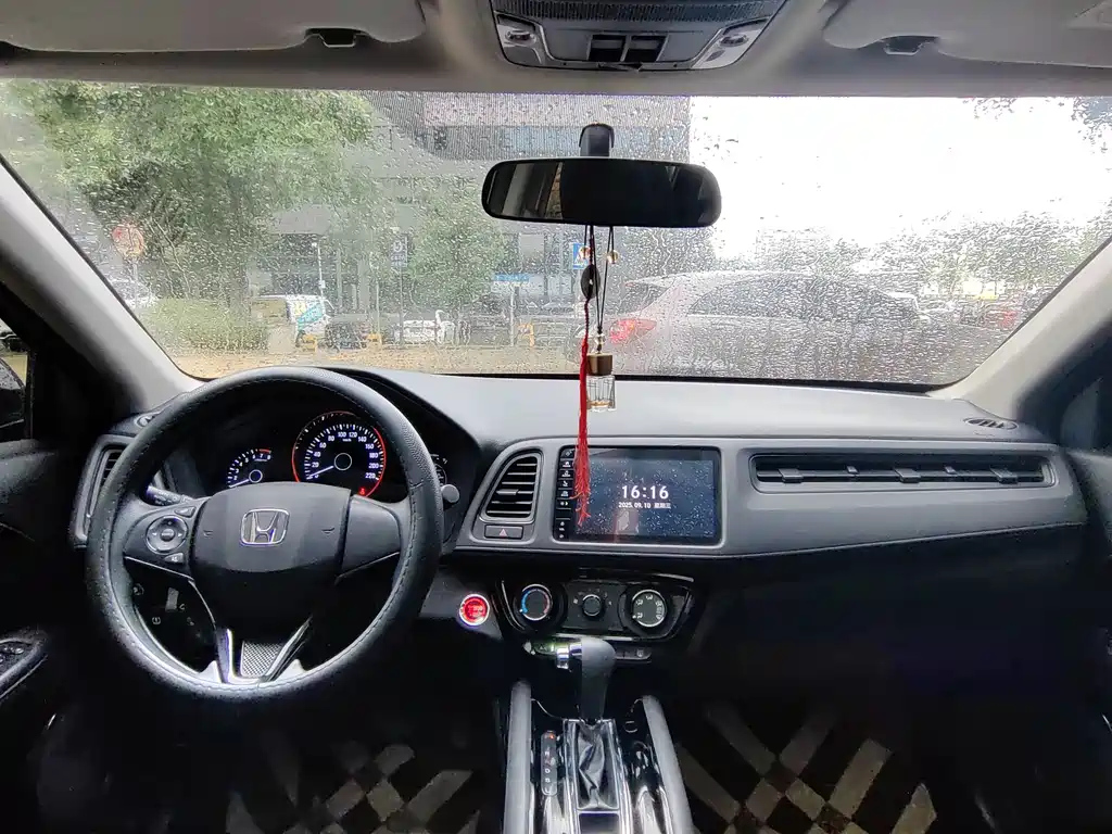 HONDA VEZEL 2021