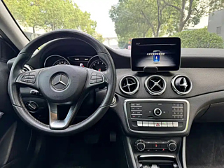 MERCEDES BENZ GLA  2018 YEAR GLA 200 FASHION 2018