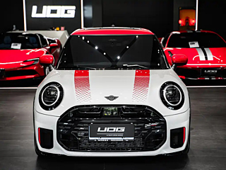 Заказать MINI JCW