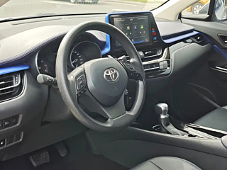 TOYOTA C-HR  2021 YEAR 2.0L DELUXE EDITION 2021