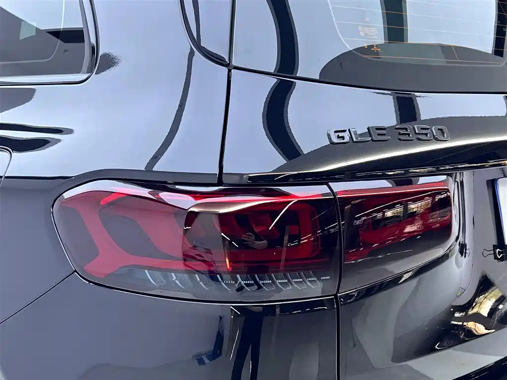 MERCEDES BENZ GLB 2022