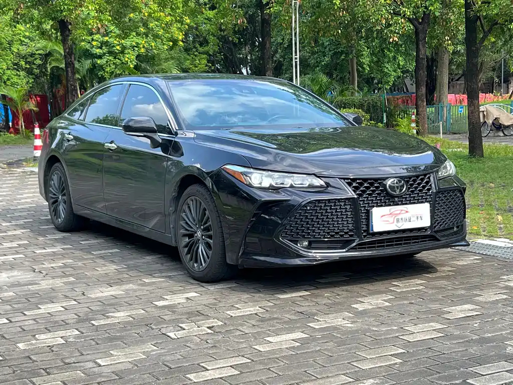 TOYOTA AVALON 2019