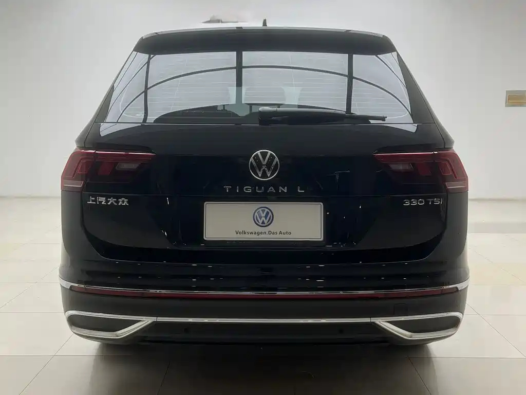 VOLKSWAGEN TIGUAN L 2023
