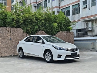 TOYOTA COROLLA 2015