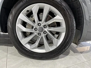 AUDI Q5L  2021 YEAR 40 TFSI LUXURY DYNAMIC 2021
