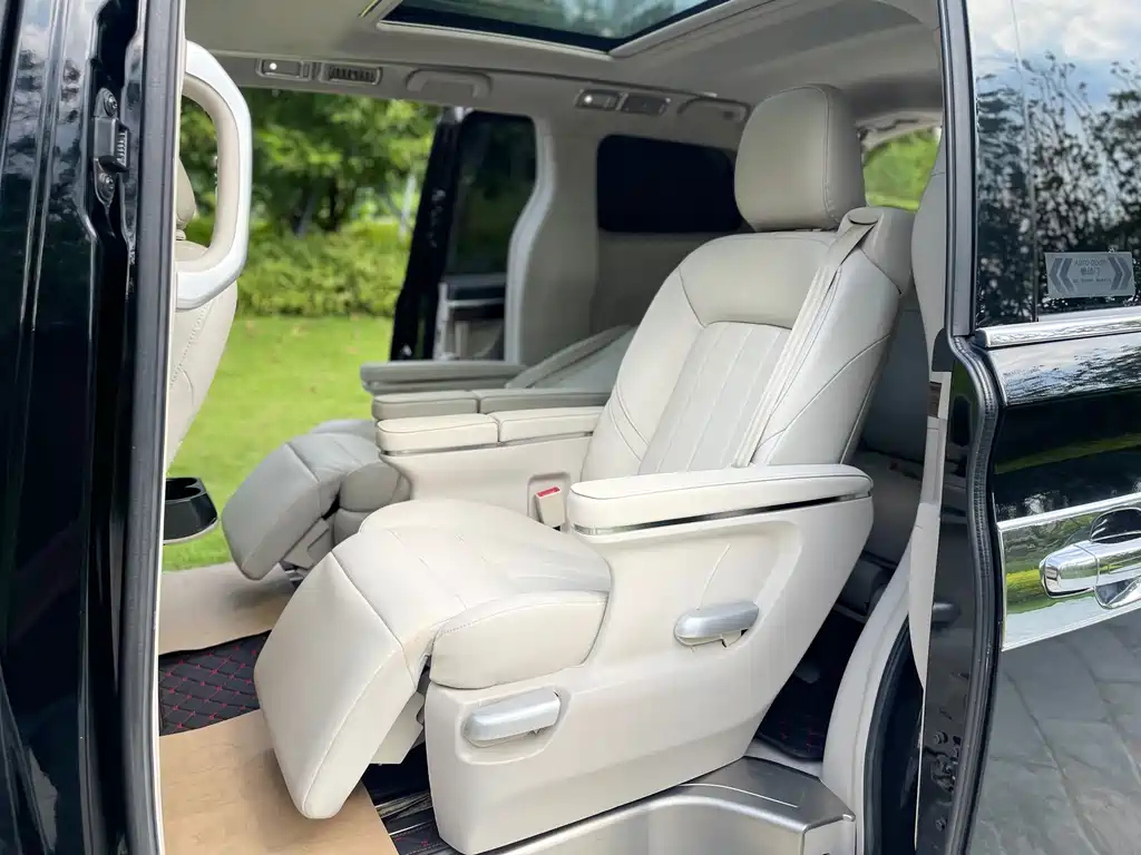 TRUMPCHI M8 2018