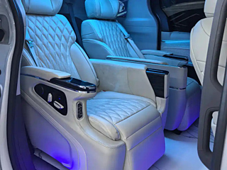 TOYOTA GRANVIA  2023 YEAR 2.5L HYBRID DELUXE EDITION 2023