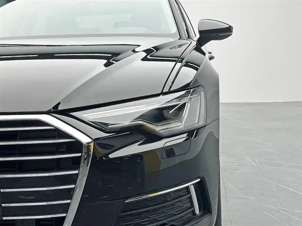 AUDI A6L 2021