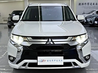 Заказать MITSUBISHI OUTLANDER