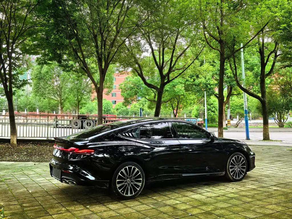 MG MG7 2023