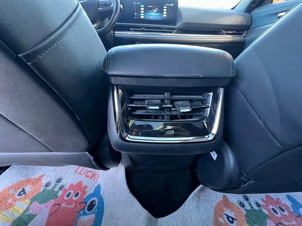 FORD EQUATOR SPORT 2023