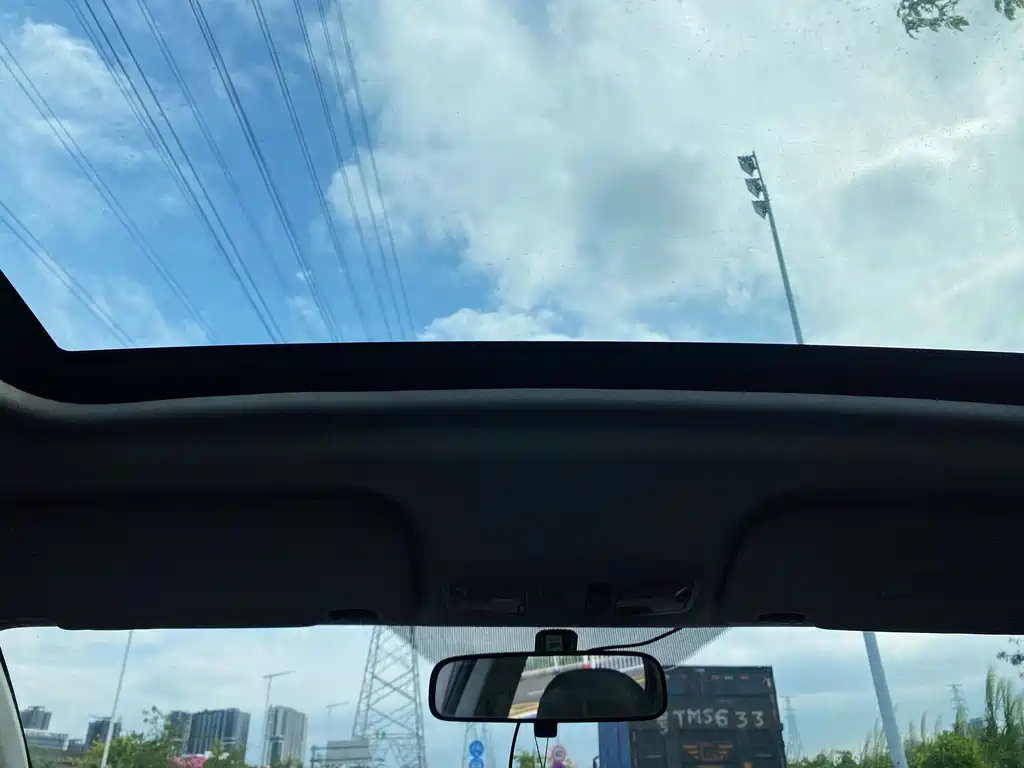 MITSUBISHI LANCER EX 2014