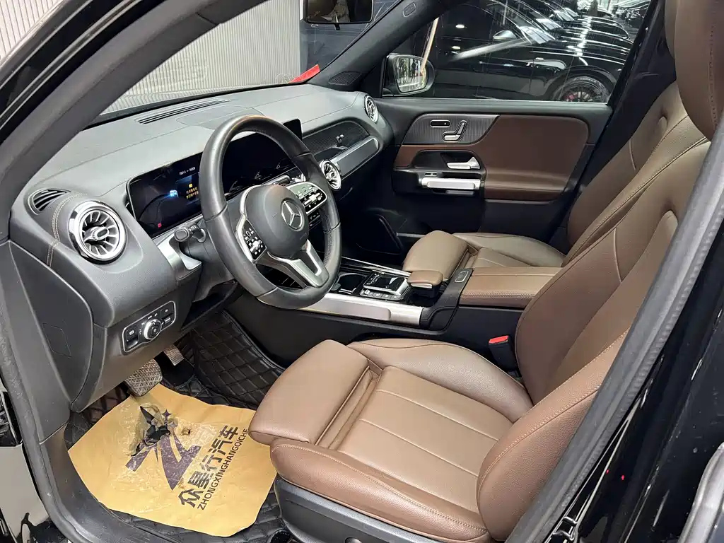 MERCEDES BENZ GLB 2020