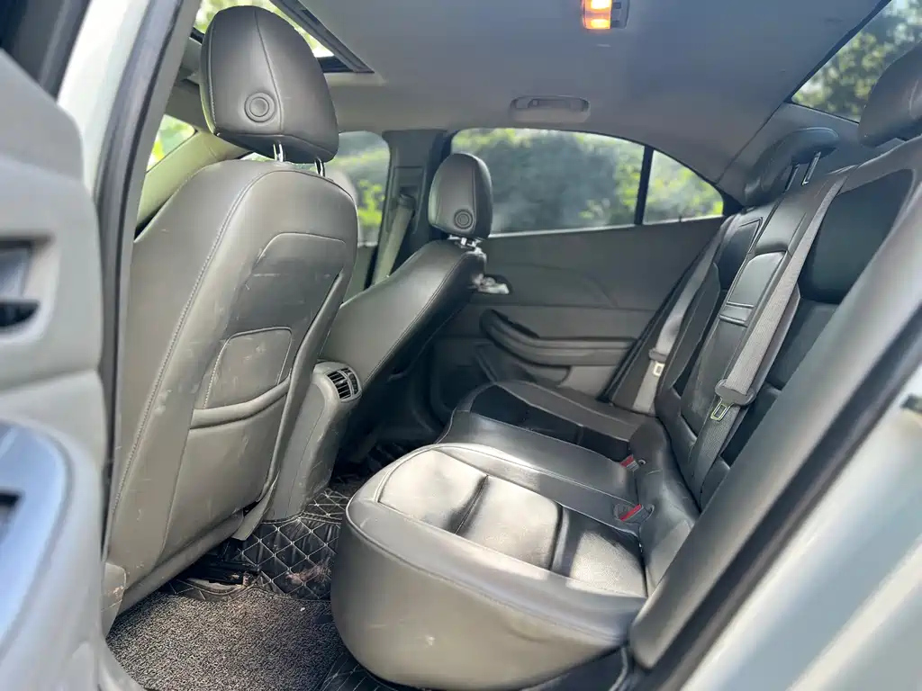 CHEVROLET MALIBU 2013