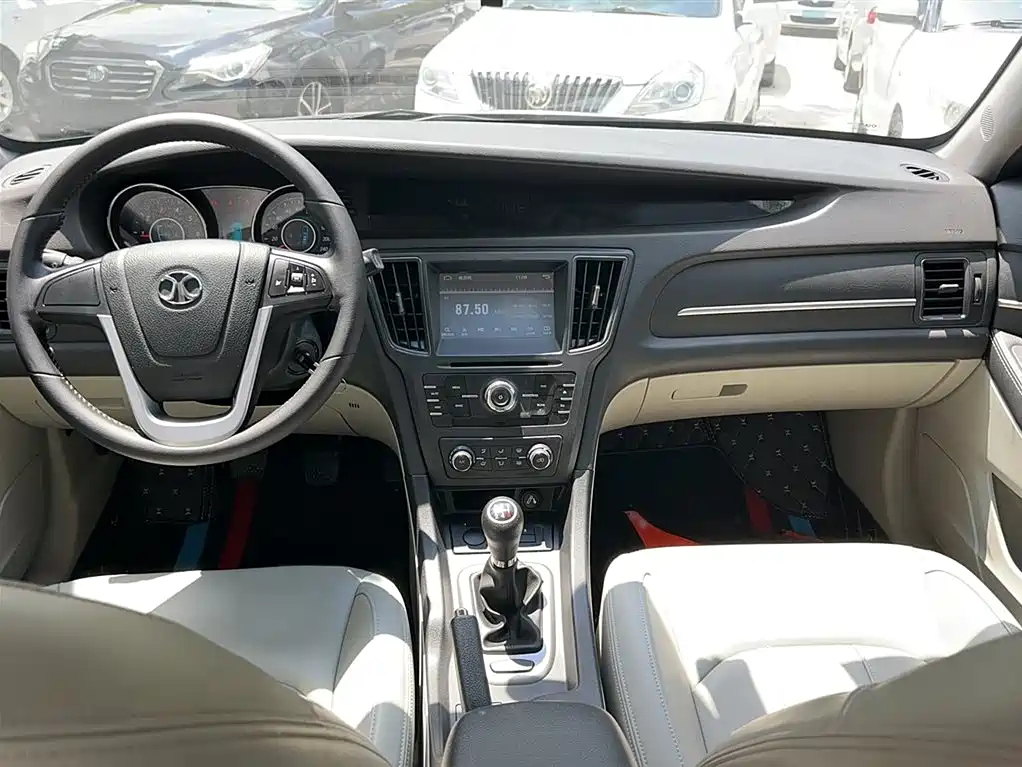 BAIC SENOVA D50 2014