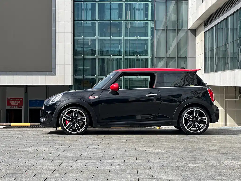 MINI JCW 2015