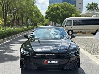 AUDI A7  2023