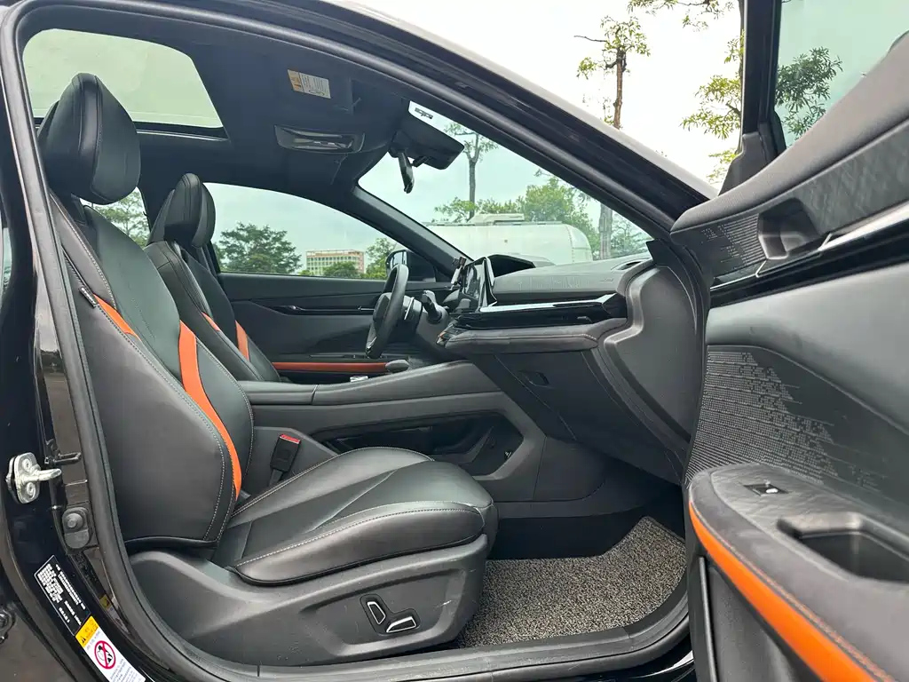 CHANGAN UNI-V 2023