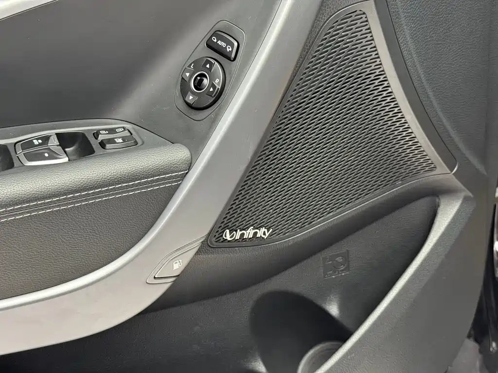 HYUNDAI SANTAFE 2017