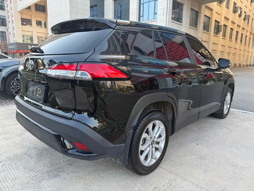 TOYOTA FRONTLANDER 2025