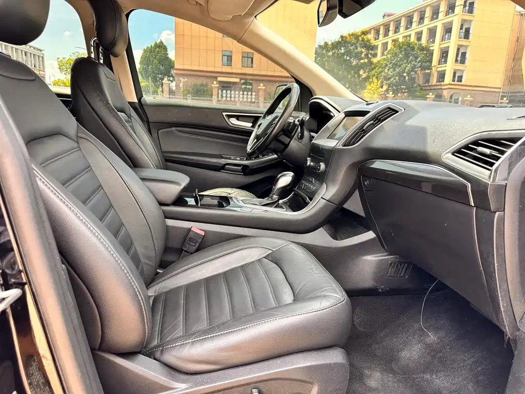 FORD EDGE 2018