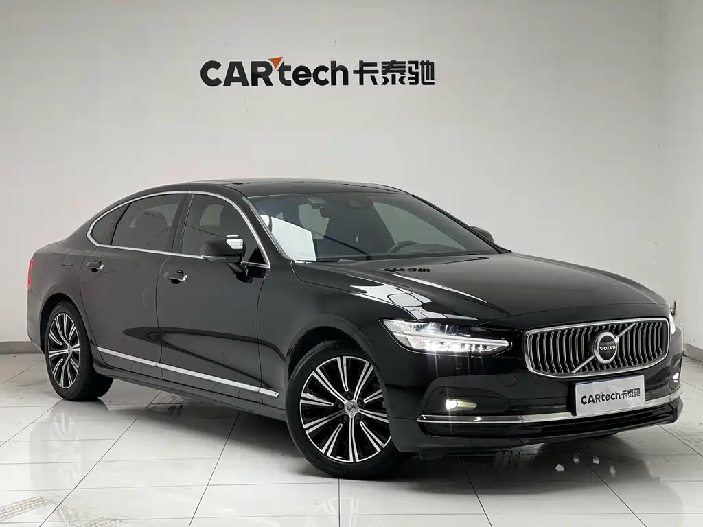 VOLVO S90 2021
