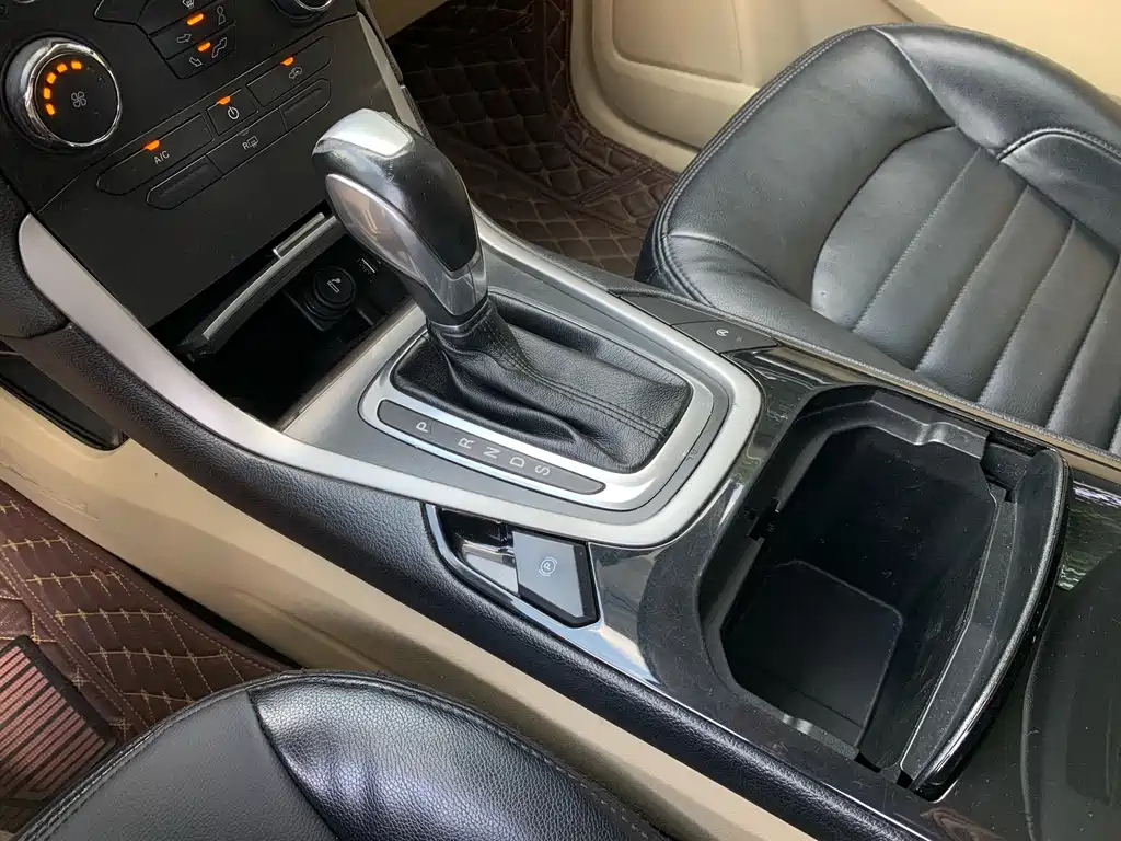 FORD EDGE 2016