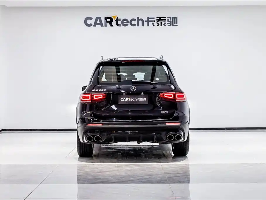 MERCEDES BENZ GLB 2023