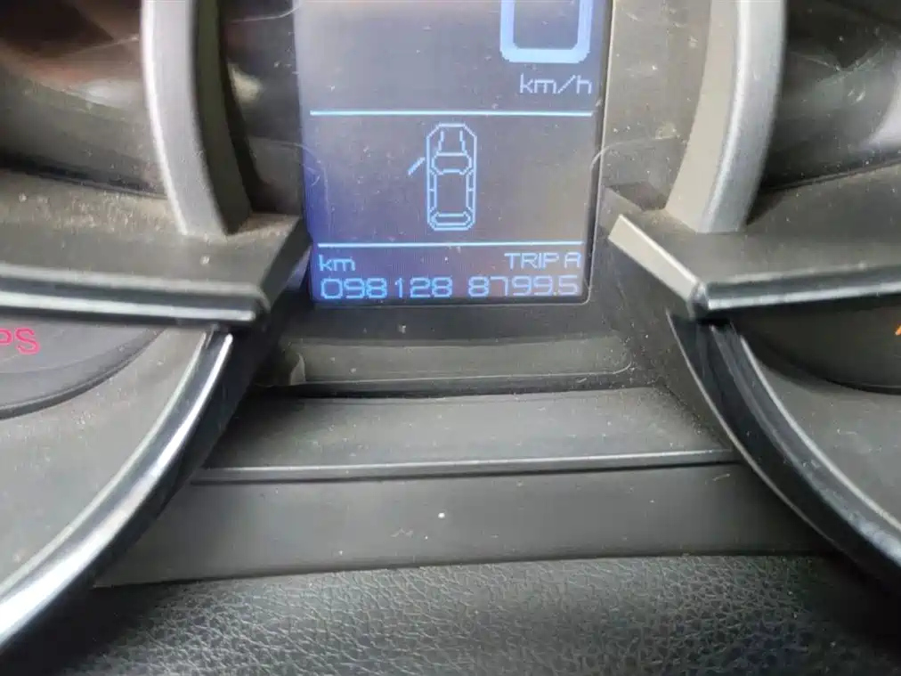 DONGFENG AEOLUS AX7 2015