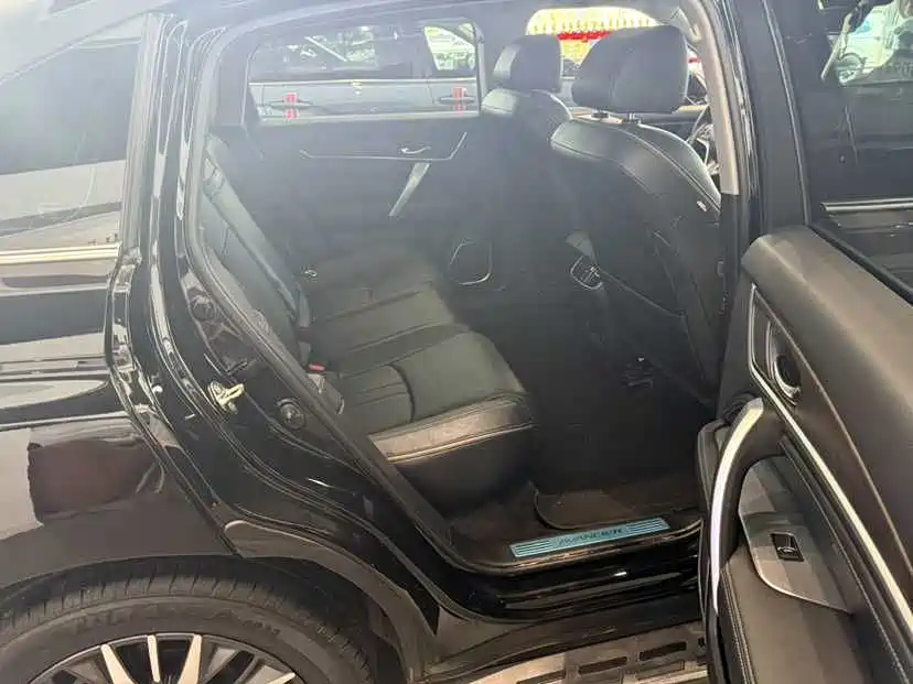 HONDA AVANCIER 2020
