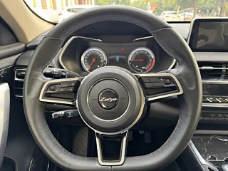 ZOTYE T500  2018 YEAR 1.5T AUTOMATIC EXCLUSIVE 2018