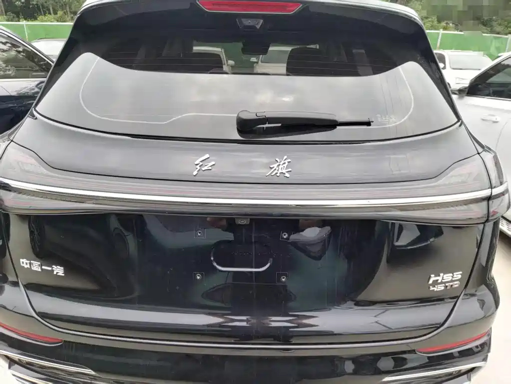 HONGQI HS5 2023