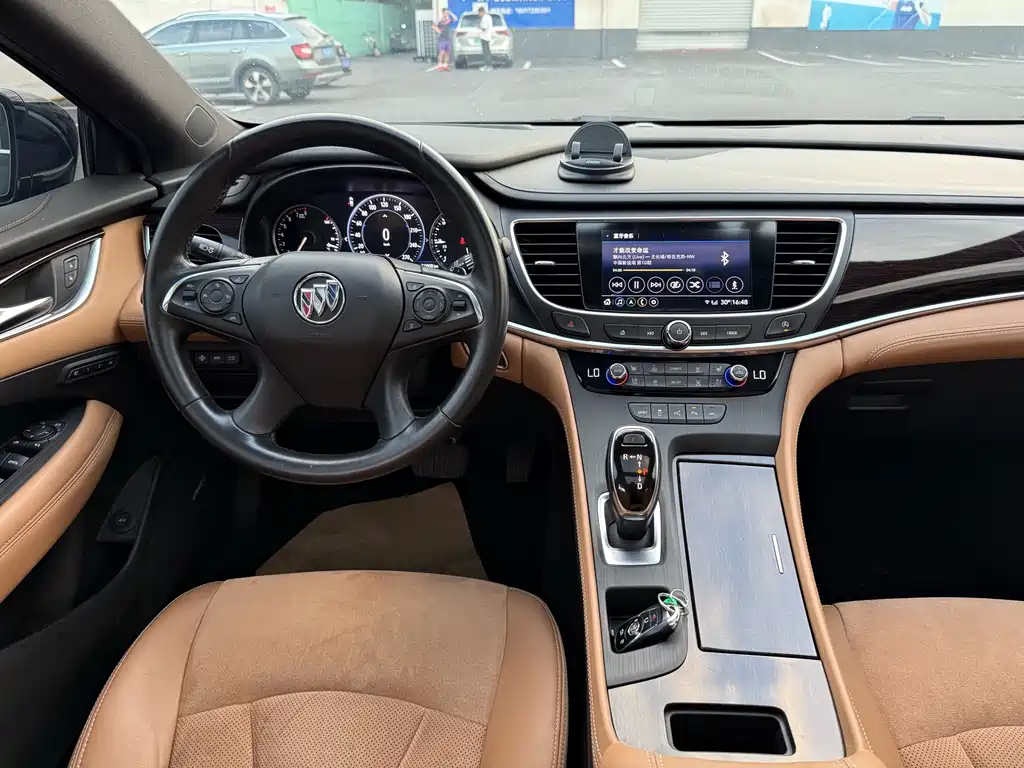 BUICK LACROSSE 2020