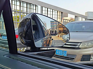 ZEEKR OTHER 2025 YEAR 100KWH RANGE SMART DRIVE EDI 2025