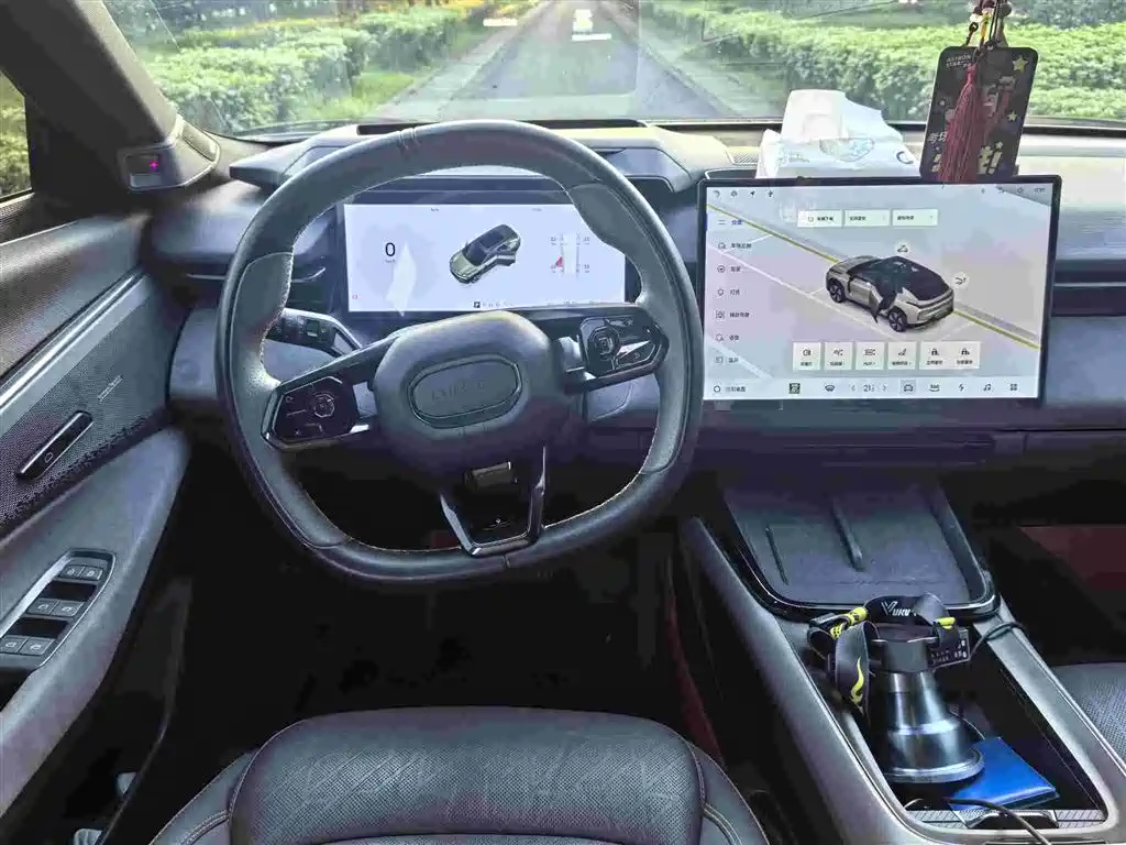 LYNK&CO 08 NEW ENERGY 2023