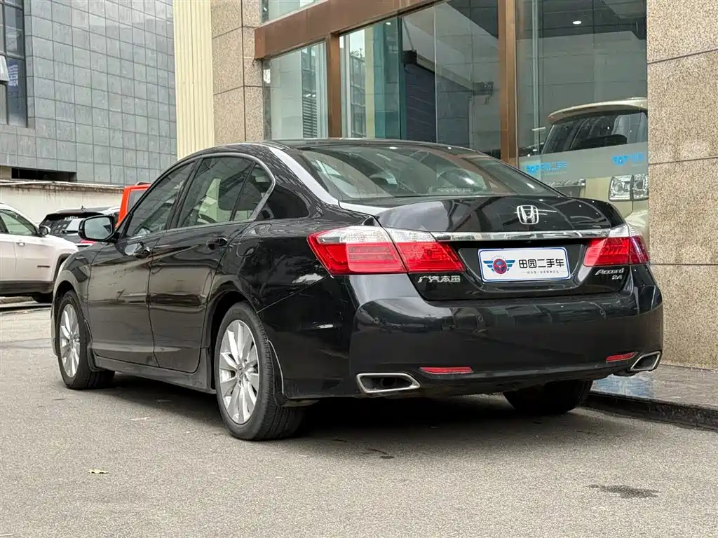 HONDA ACCORD 2015