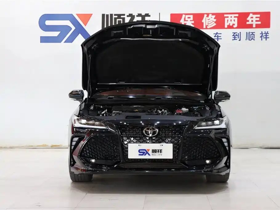 TOYOTA AVALON 2022