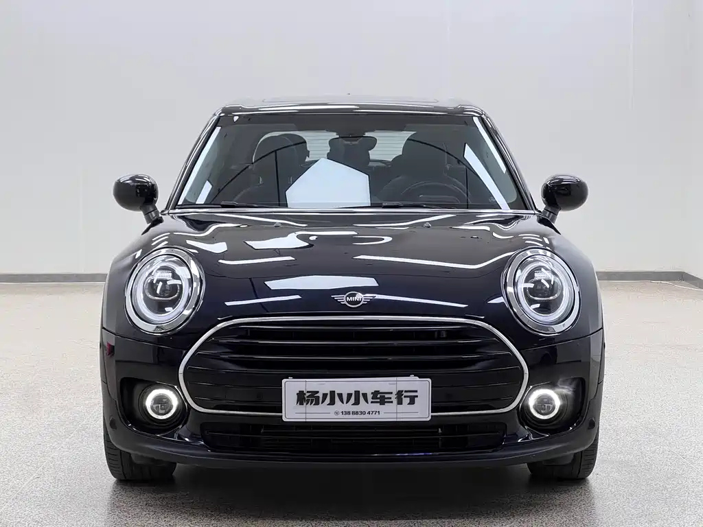 MINI CLUBMAN 2021