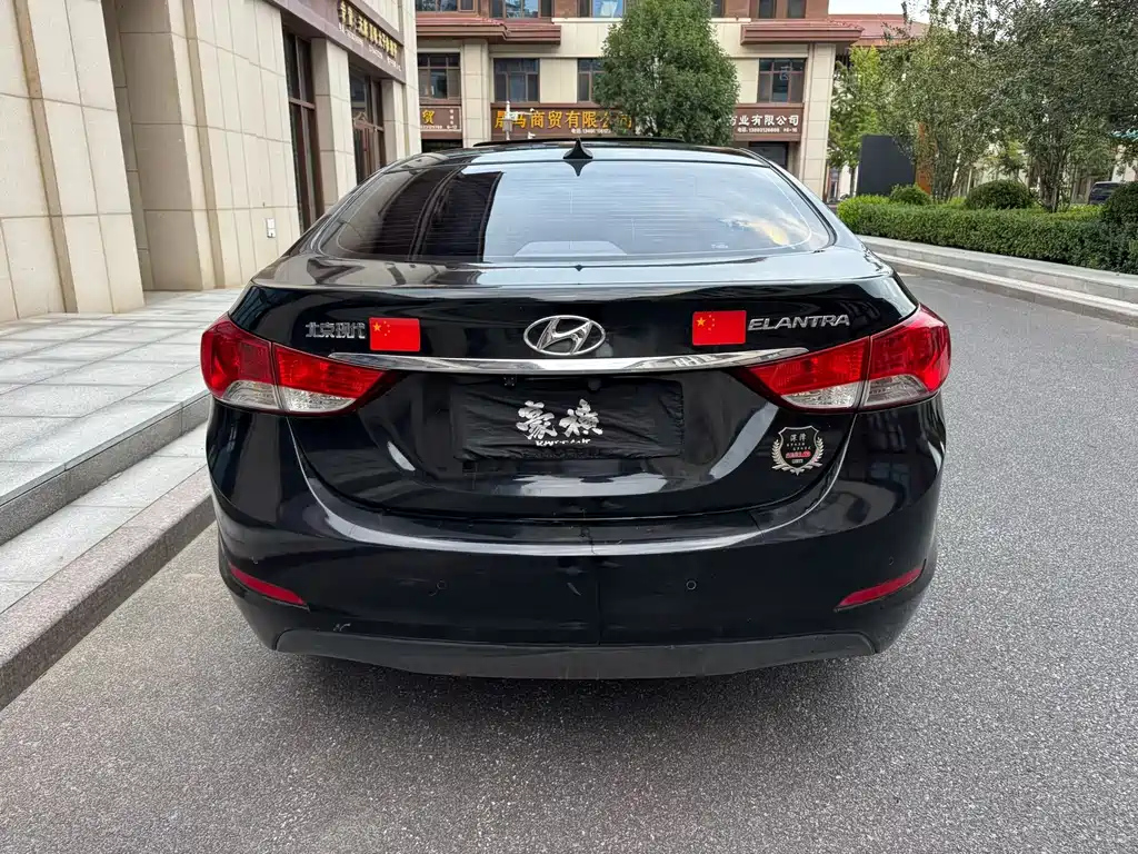 HYUNDAI ELANTRA 2014